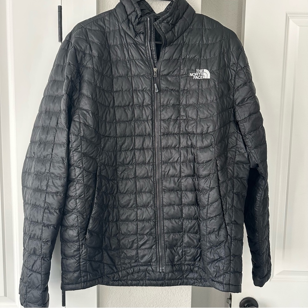 The North Face Men's Quilted Black Puffer Jacket